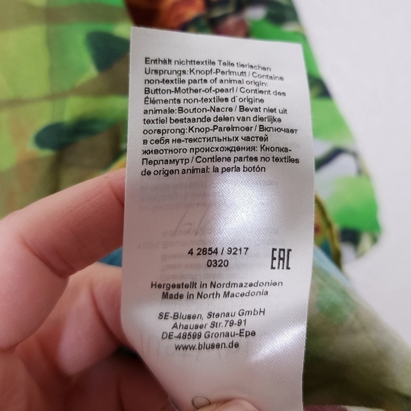 Just White Rainbow Tropical Blouse 46 - Picture 6 of 7